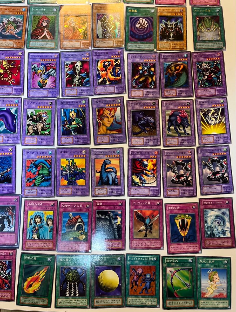 昔 遊戯王カード まとめ売り 大量 キラ 昔 引退処分品 初期 昔 遊戯王カード まとめ売り 大量 キラ 昔 引退処分品 初期