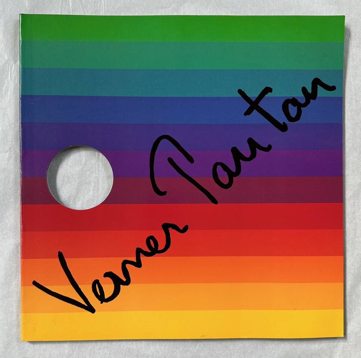 Yahoo!オークション - 1986年 希少 初版 VERNER PANTON 限定 Yahoo!オークション - 1986年 希少 初版 VERNER PANTON 限定
