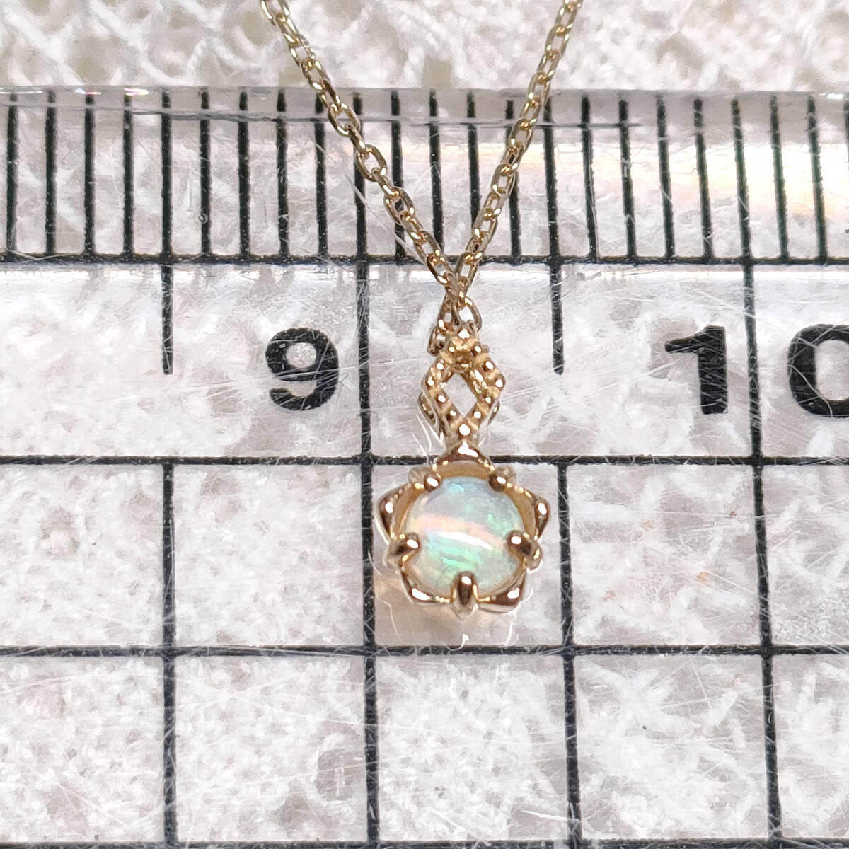 K18 【ete】 オパール ネックレス ミルグレイン風 ミル打ち K18 【ete】 オパール ネックレス ミルグレイン風 ミル打ち