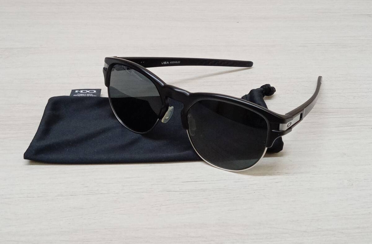 送料無料 通販 サングラス OAKLEY /オークリー// KEY/9394-0155/ブラック LATSH セル、プラスチックフレーム