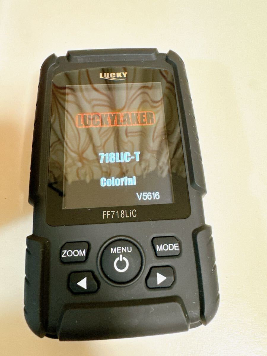 美品 LUCKYLAKER ラッキーレイカー FF718Lic 魚探 ケース 振動子 美品 LUCKYLAKER ラッキーレイカー FF718Lic 魚探 ケース 振動子