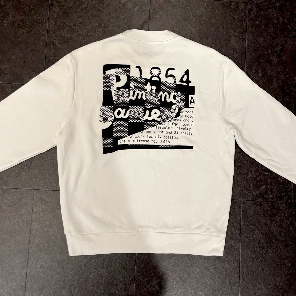 LOUIS VUITTONルイヴィトン トップス スウェット Mサイズ ロゴ LOUIS VUITTONルイヴィトン トップス スウェット Mサイズ ロゴ