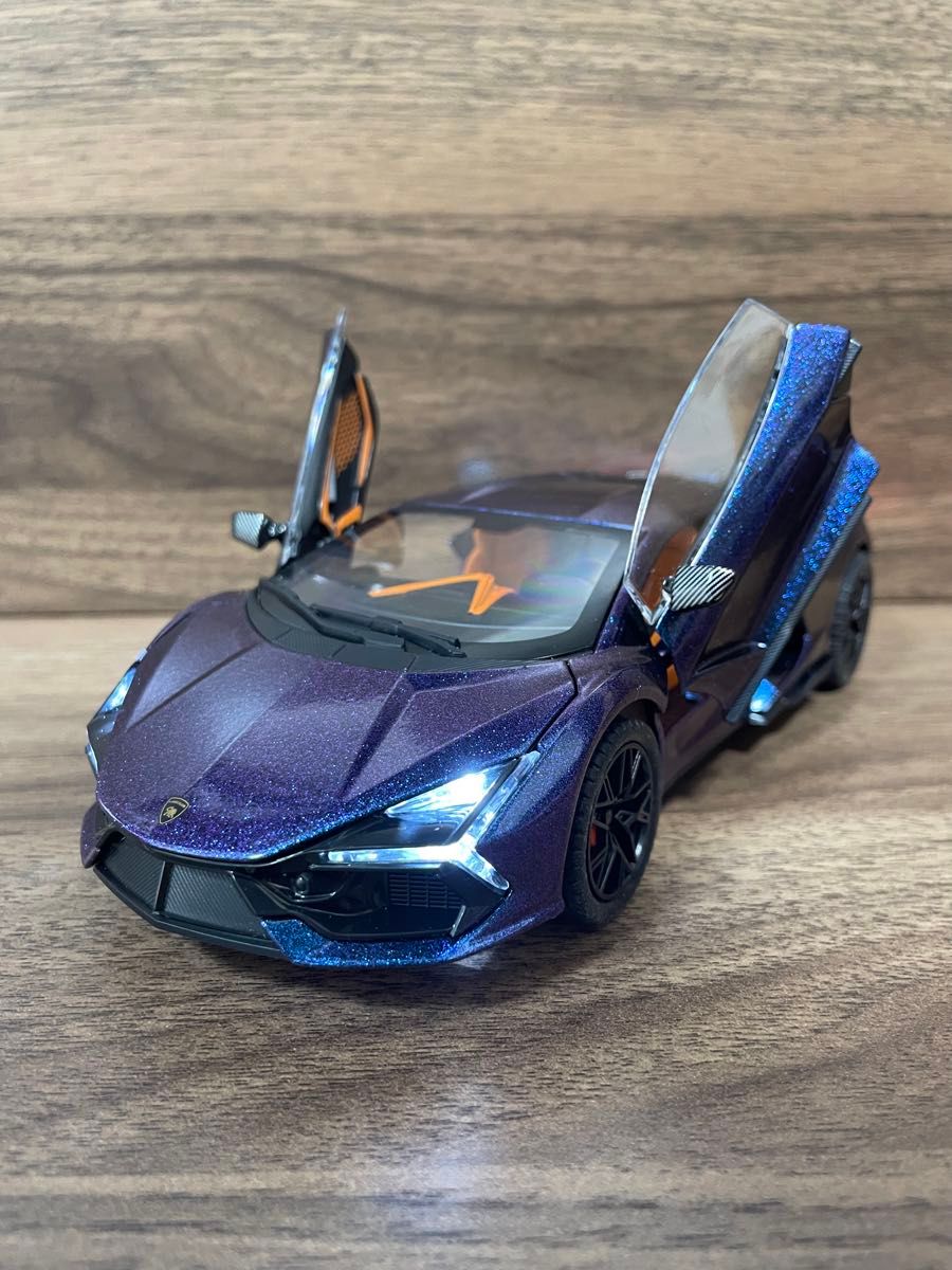 ランボルギーニ シアン ミニカー 1/24 カメレオンカラー 虹色 ランボルギーニ シアン ミニカー 1/24 カメレオンカラー 虹色