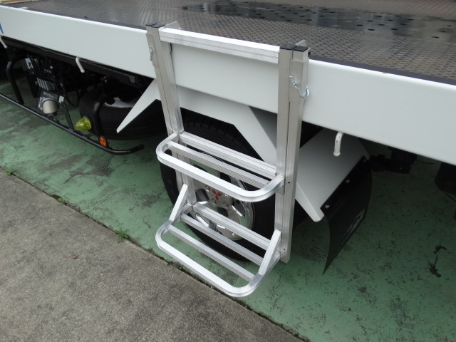 擦れあり！送料無料！安全取手ハンドル付き トラック ２段収縮機能付きハシゴ 軽量アルミ合金製 滑落対策 危険防止 昇降設備設置義務 対策