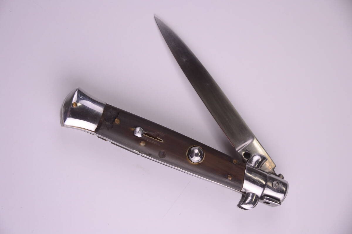 6800円 ジャックナイフ 飛び出しナイフ アメリカ製? 扱いは危険 6800円 ジャックナイフ 飛び出しナイフ アメリカ製? 扱いは危険