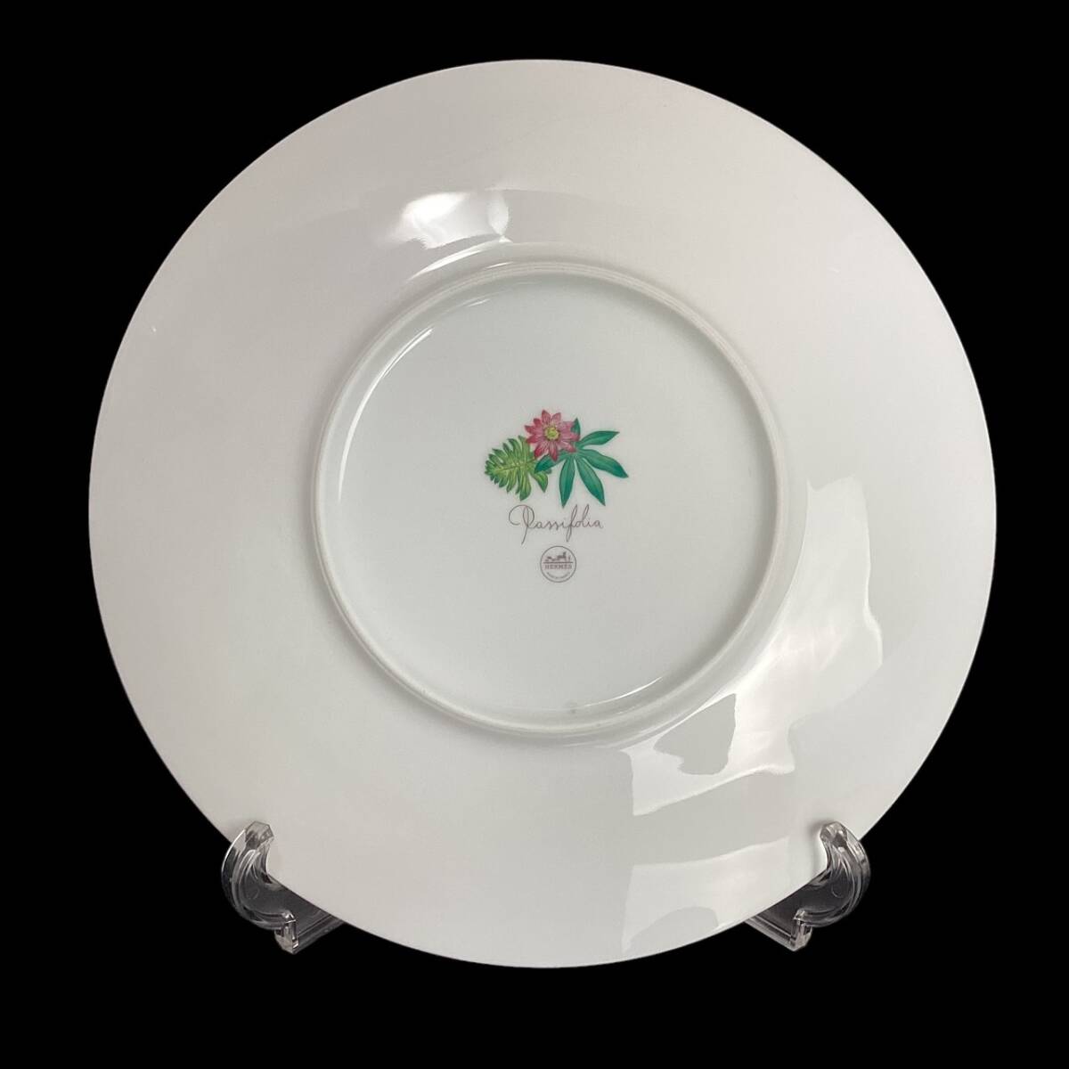 大人気 ☆美品☆ エルメス パシフォリア No2 ディナープレート 2 大人気 ☆美品☆ エルメス パシフォリア No2 ディナープレート 2