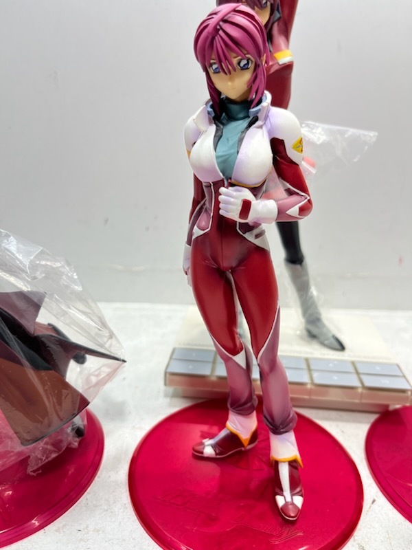 メガハウス エクセレントモデル RAHDX バンダイ Voice I-doll メガハウス エクセレントモデル RAHDX バンダイ Voice I-doll