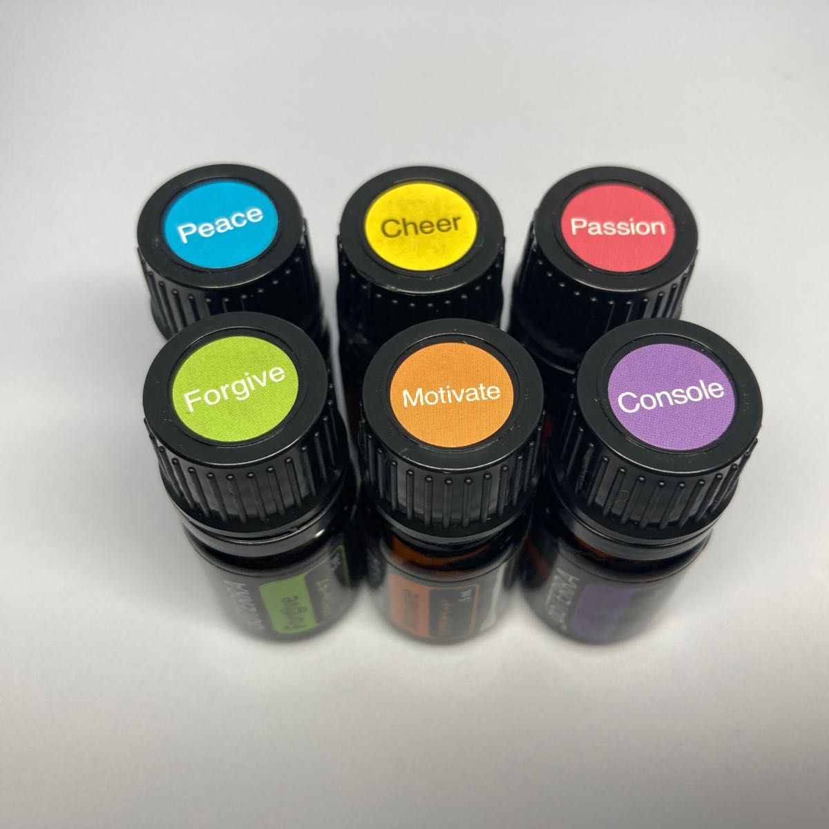 ちゃみ様専用 doTERRA ドテラ セット売り チャクラを整える 9本 ちゃみ様専用 doTERRA ドテラ セット売り チャクラを整える 9本