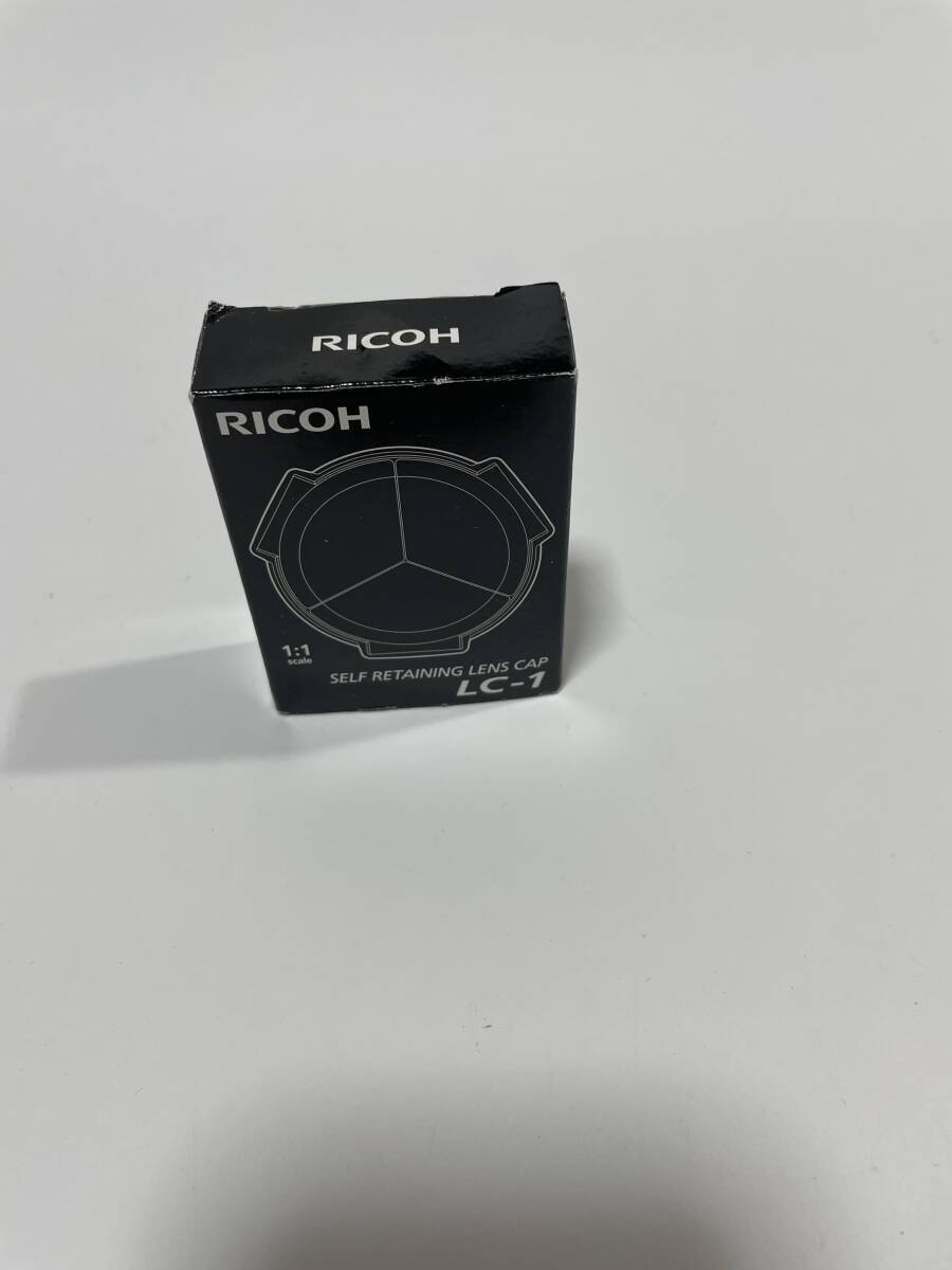 RICOH 純正 LC-1 自動開閉レンズキャップ SELF RETAINNIG LENS RICOH 純正 LC-1 自動開閉レンズキャップ SELF RETAINNIG LENS
