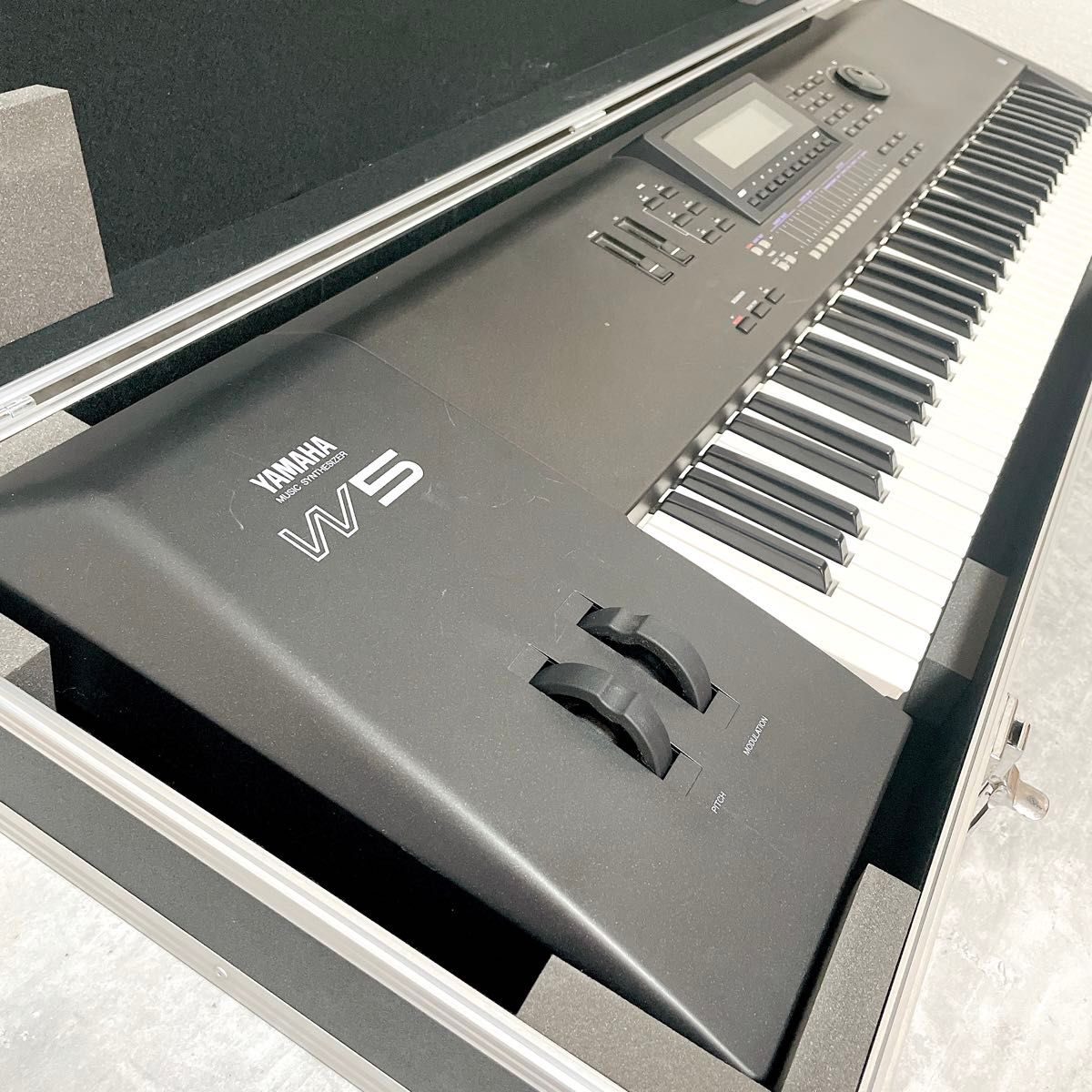 良品 YAMAHA ヤマハ W5 シンセサイザー 76鍵盤 純正ハードケース 良品 YAMAHA ヤマハ W5 シンセサイザー 76鍵盤 純正ハードケース