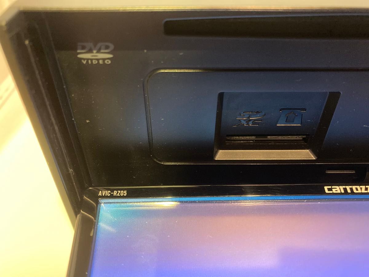 楽ナビAVIC-RZ05中古180mm7V型ワイドワンセグTV最新地図 楽ナビAVIC-RZ05中古180mm7V型ワイドワンセグTV最新地図