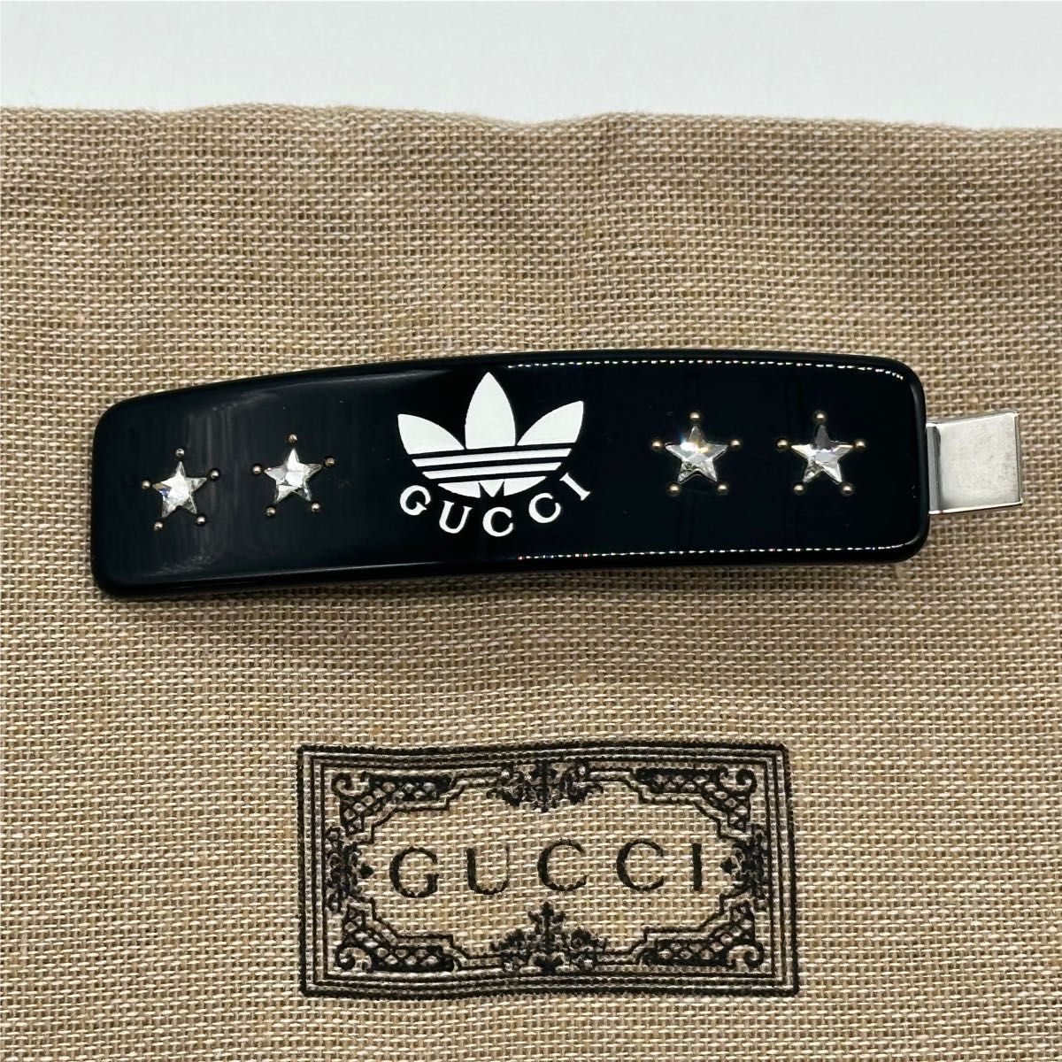 新品 限定コラボ adidas x Gucci スター バレッタ ヘアクリップ 新品 限定コラボ adidas x Gucci スター バレッタ ヘアクリップ