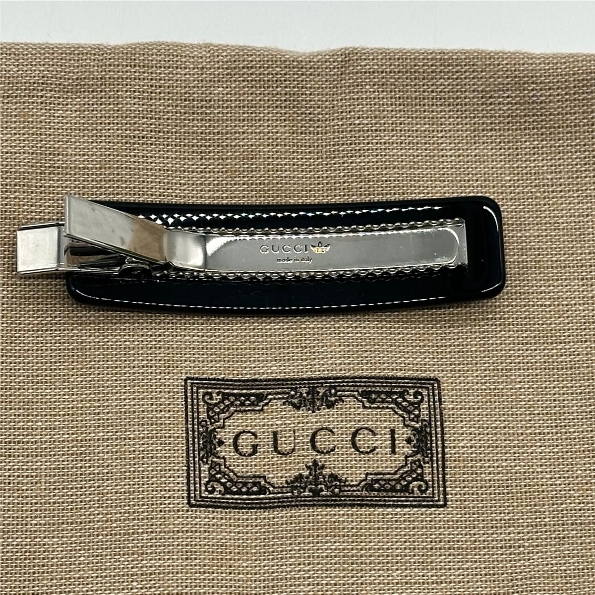 新品 限定コラボ adidas x Gucci スター バレッタ ヘアクリップ 新品 限定コラボ adidas x Gucci スター バレッタ ヘアクリップ