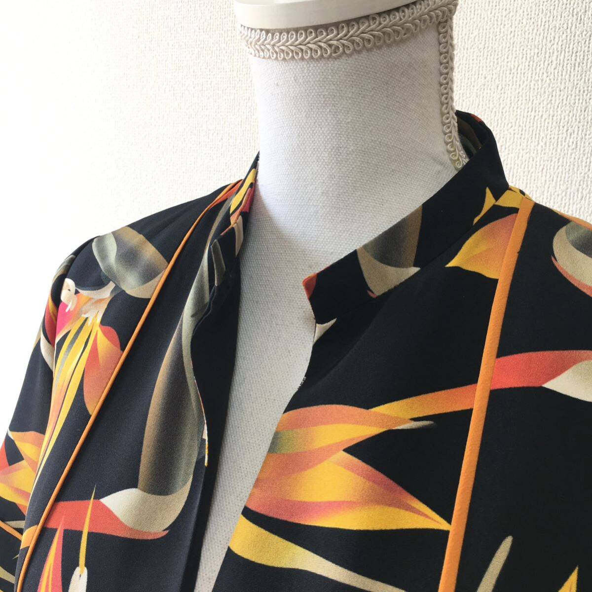 美品 FENDI フェンディ リゾート シルク ドレス ワンピース 送料 美品 FENDI フェンディ リゾート シルク ドレス ワンピース 送料