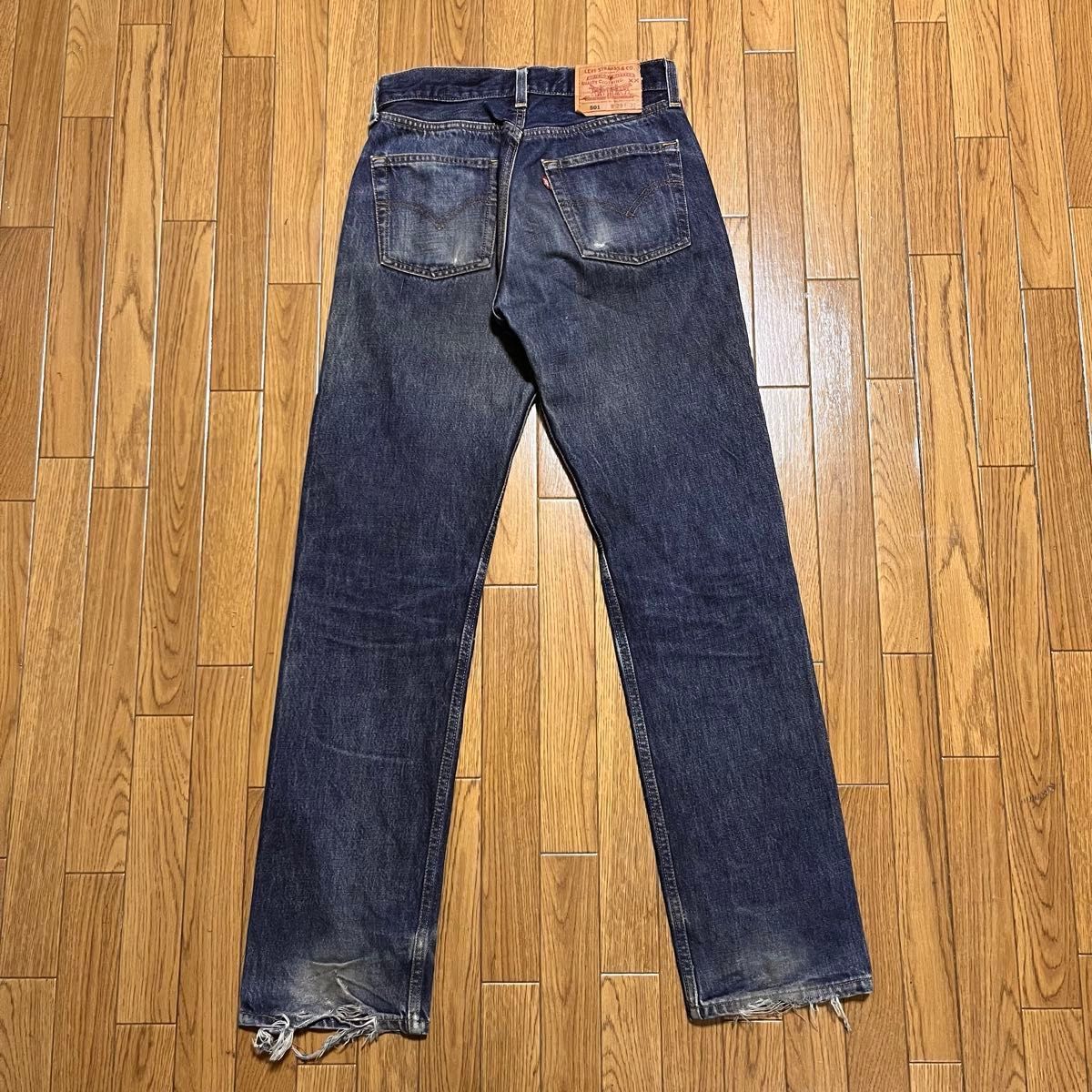 濃紺00sLevi's リーバイス 501 デニムパンツ W29L32 USA製 鬼 濃紺00sLevi's リーバイス 501 デニムパンツ W29L32 USA製 鬼