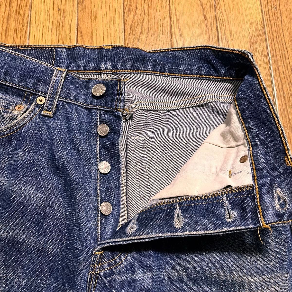 濃紺00sLevi's リーバイス 501 デニムパンツ W29L32 USA製 鬼 濃紺00sLevi's リーバイス 501 デニムパンツ W29L32 USA製 鬼