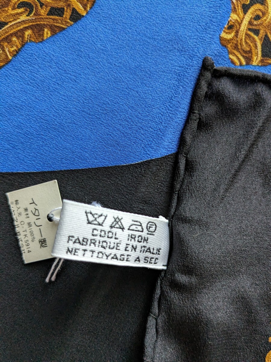 新品 タグ付き CHANEL スカーフ 未使用 シャネル デッドストック 新品 タグ付き CHANEL スカーフ 未使用 シャネル デッドストック