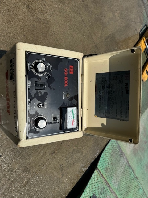 Yahoo!オークション - GS バッテリー急速充電器 Prestor SQ-800L Yahoo!オークション - GS バッテリー急速充電器 Prestor SQ-800L