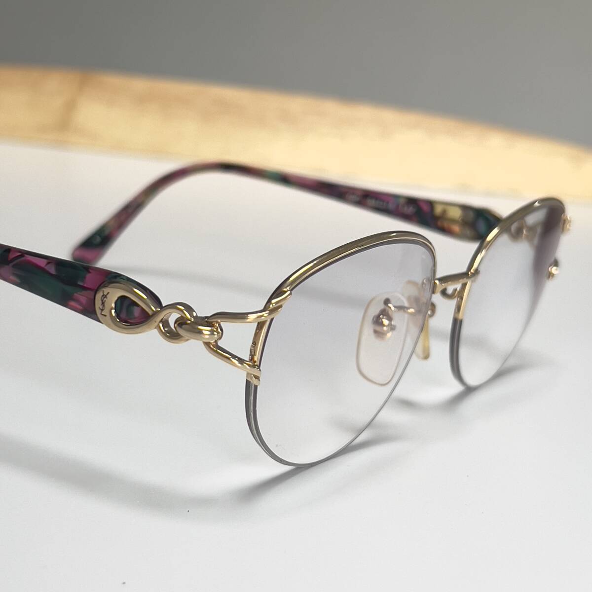 YvesSaintLaurent イヴサンローラン サイドYSLロゴ マーブル YvesSaintLaurent イヴサンローラン サイドYSLロゴ マーブル