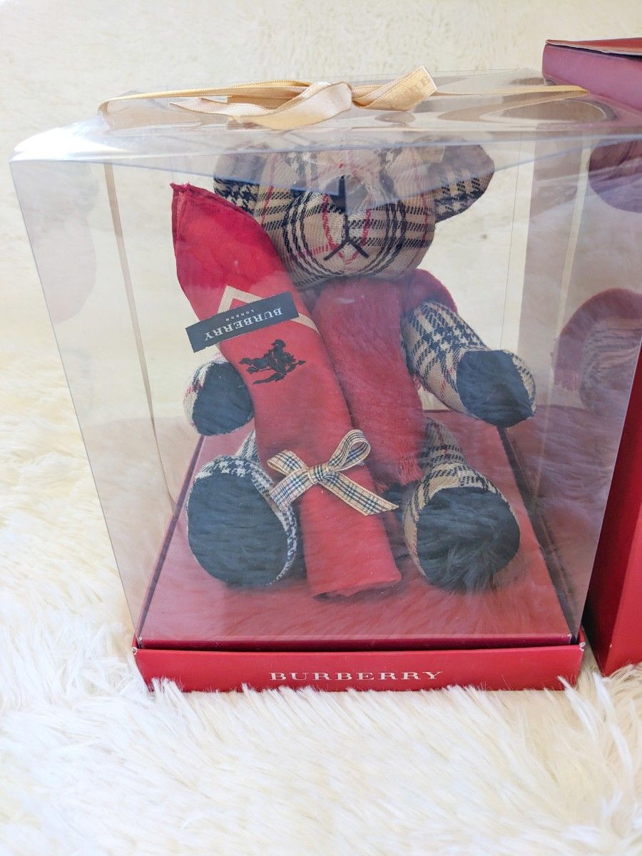 BURBERRY トーマスベアー ぬいぐるみ ハンカチ セット BURBERRY トーマスベアー ぬいぐるみ ハンカチ セット ぬいぐるみ