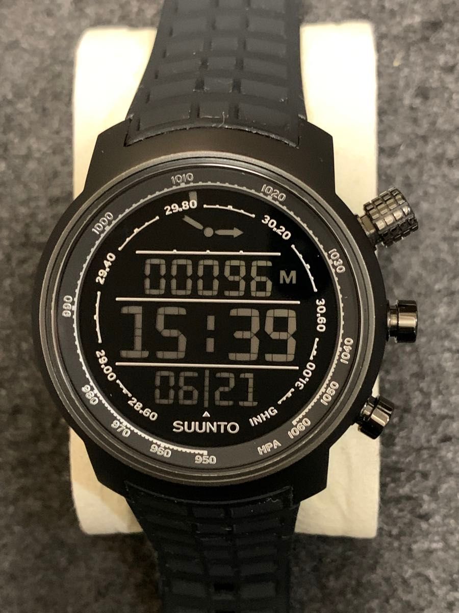 SUUNTO ELEMENTUM TERRA スント エレメンタム テラ稼働美品 SUUNTO ELEMENTUM TERRA スント エレメンタム テラ稼働美品