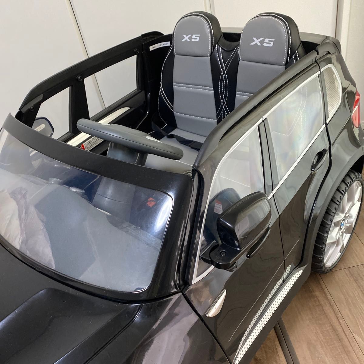 トイザらス 乗用玩具 電動自動車 BMW X5 キッズ 子供 電動カー トイザらス 乗用玩具 電動自動車 BMW X5 キッズ 子供 電動カー