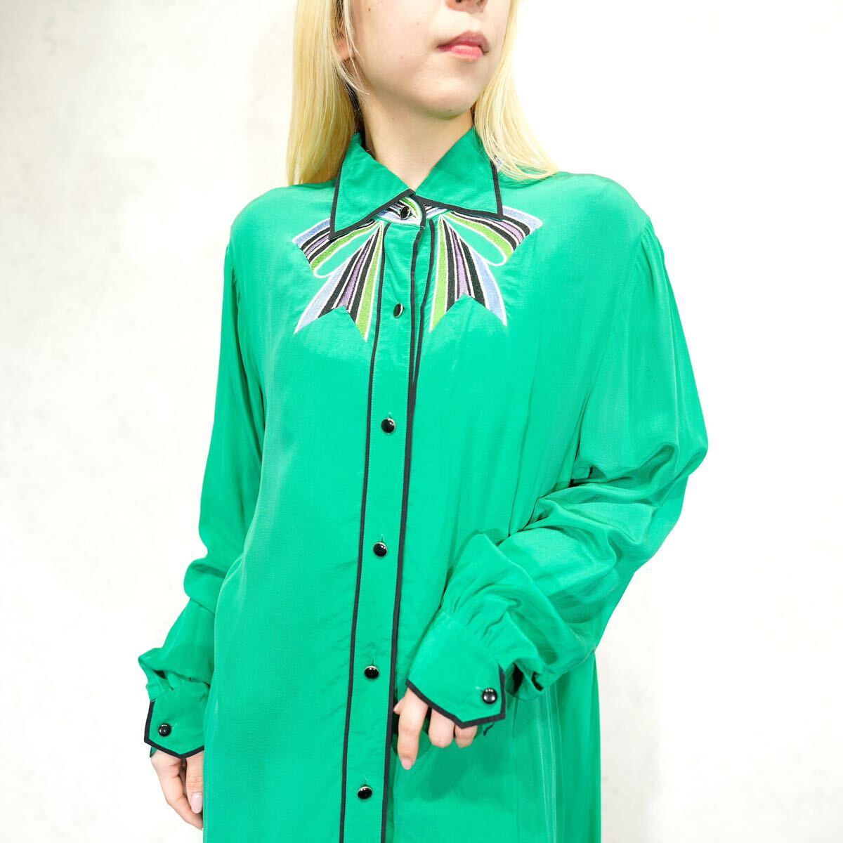 USA VINTAGE Bob Mackie RIBBON PATTERNED EMBROIDERY DESIGN SHIRT/アメリカ古着ボブマッキーリボン柄刺繍デザインシャツ