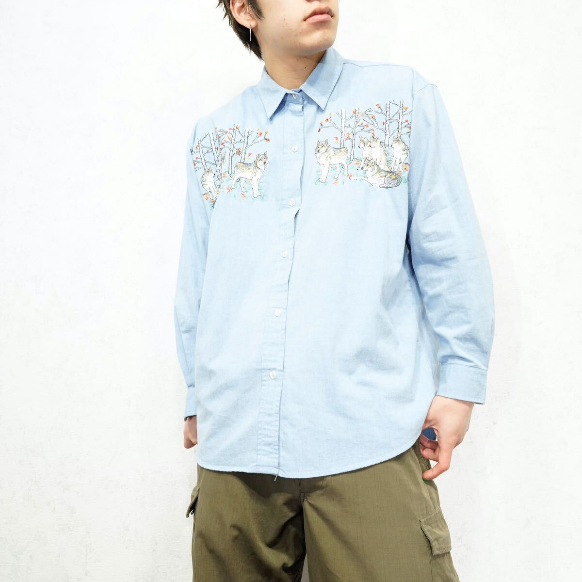 *SPECIAL ITEM* USA VINTAGE casey coleman WOLF EMBROIDERY DESIGN CHAMBREY SHIRT/アメリカ古着オオカミ刺繍デザインシャンブレーシャツ
