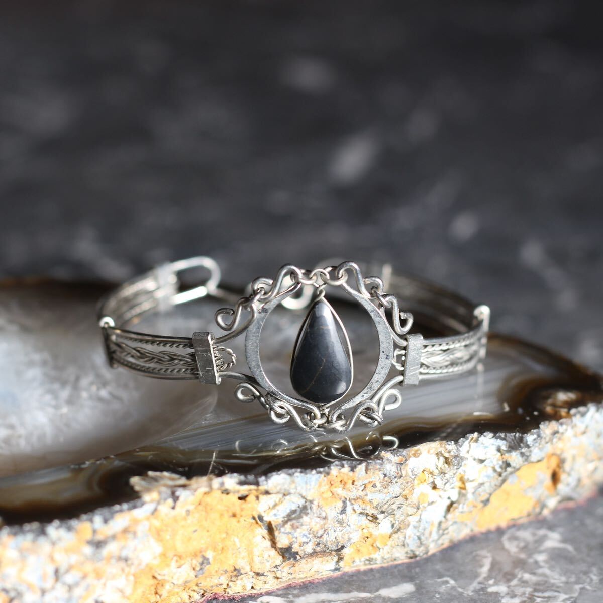 1940's CUFF NAVAJO HAND STAMPED | Native American Jewelry