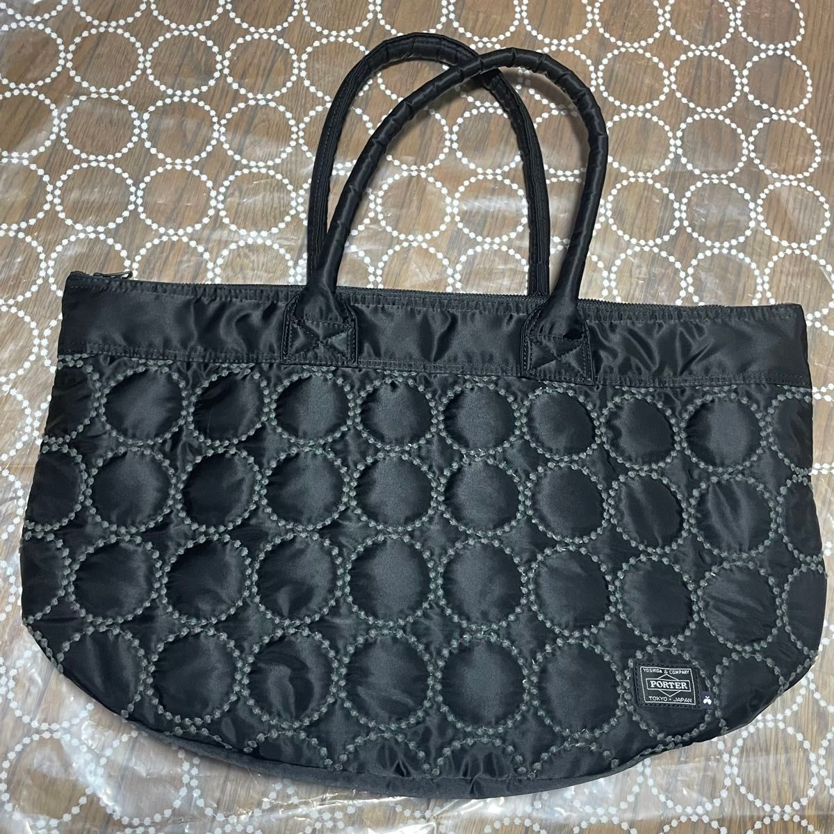 mina perhonen PORTER トートバッグ 新品同様 ミナペルホネン mina perhonen PORTER トートバッグ 新品同様 ミナペルホネン
