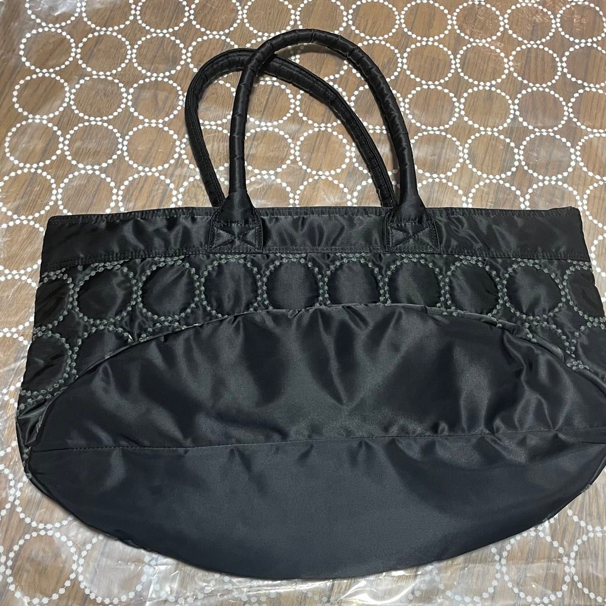mina perhonen PORTER トートバッグ 新品同様 ミナペルホネン mina perhonen PORTER トートバッグ 新品同様 ミナペルホネン