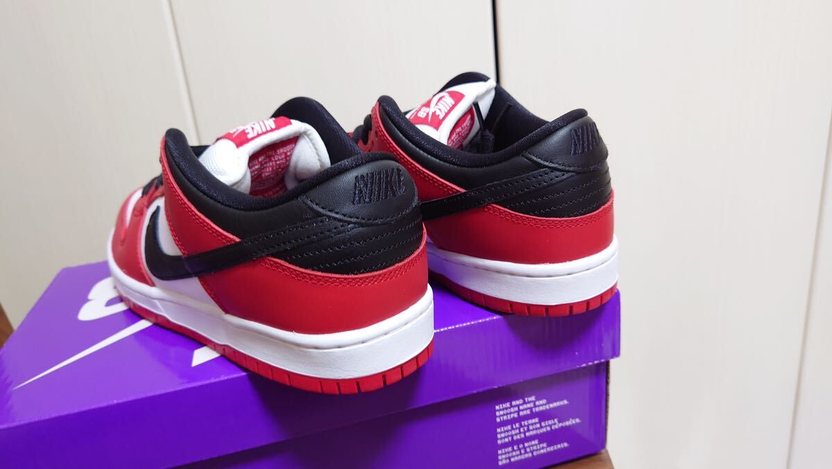NIKE SB DUNK LOW chicago 新品 未使用 海外 ナイキ ダンク NIKE SB DUNK LOW chicago 新品 未使用 海外 ナイキ ダンク
