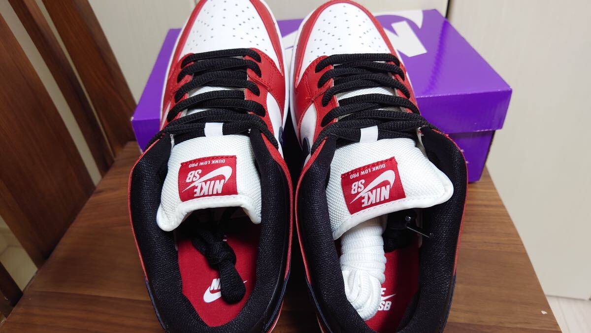 NIKE SB DUNK LOW chicago 新品 未使用 海外 ナイキ ダンク NIKE SB DUNK LOW chicago 新品 未使用 海外 ナイキ ダンク