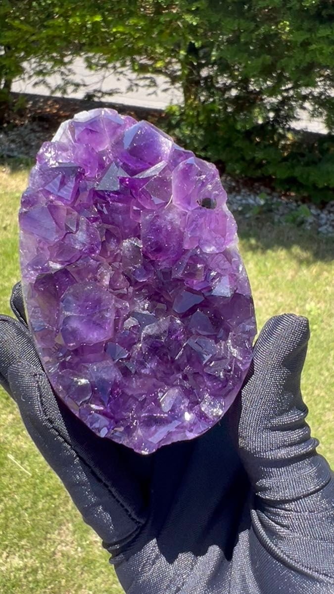 542 高品質アメジストドーム パワーストーン 紫水晶 天然石 置き物