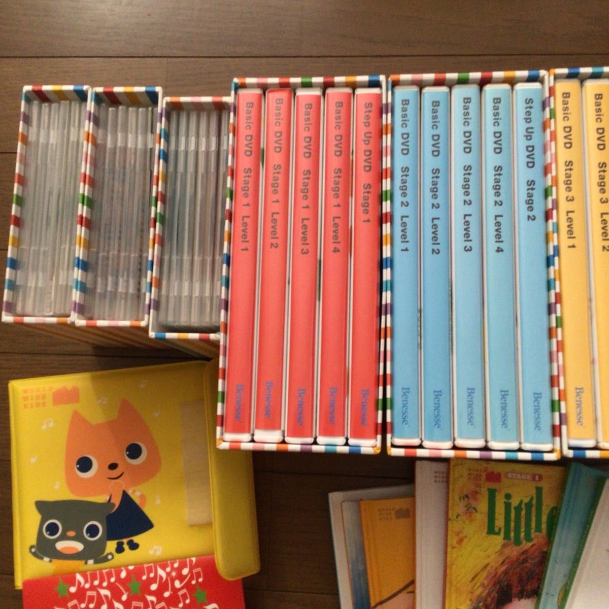 ワールドワイドキッズ DVD CD 絵本セット 親用冊子6冊 おまけ ワールドワイドキッズ DVD CD 絵本セット 親用冊子6冊 おまけ