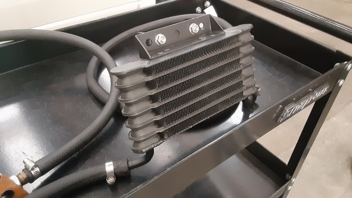 美品 漏れ無し 本物志向の方 Z1 Z2 城東カワサキ オイルクーラー 美品 漏れ無し 本物志向の方 Z1 Z2 城東カワサキ オイルクーラー