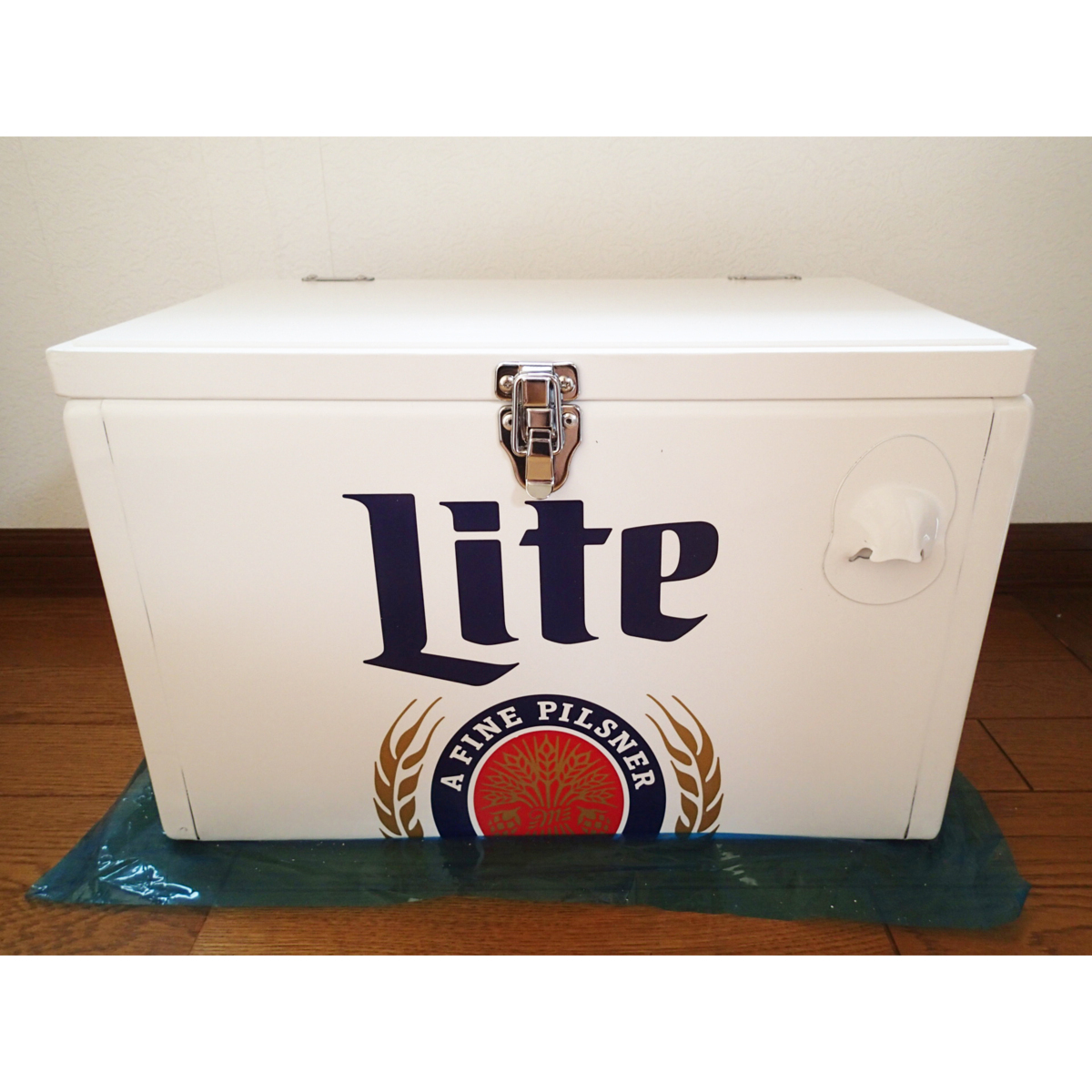 スーパーセール期間限定 Miller Lite Cooler Box Wood Lid Bottle Opener Stainless 30L未満