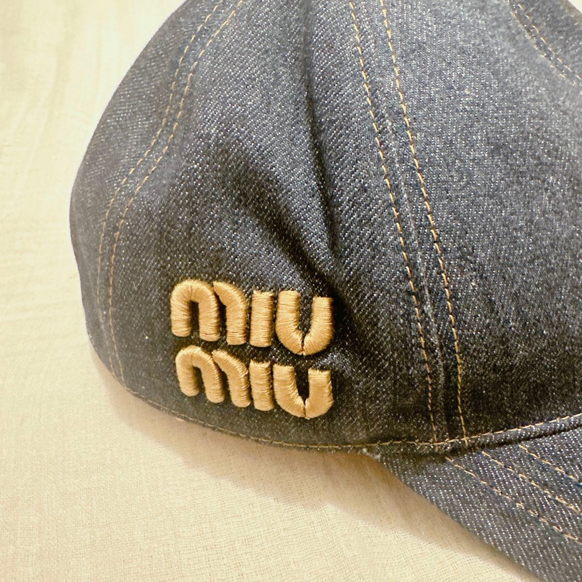 ミュウミュウ miumiu デニム ベースボールキャップ Sサイズ ミュウミュウ miumiu デニム ベースボールキャップ Sサイズ