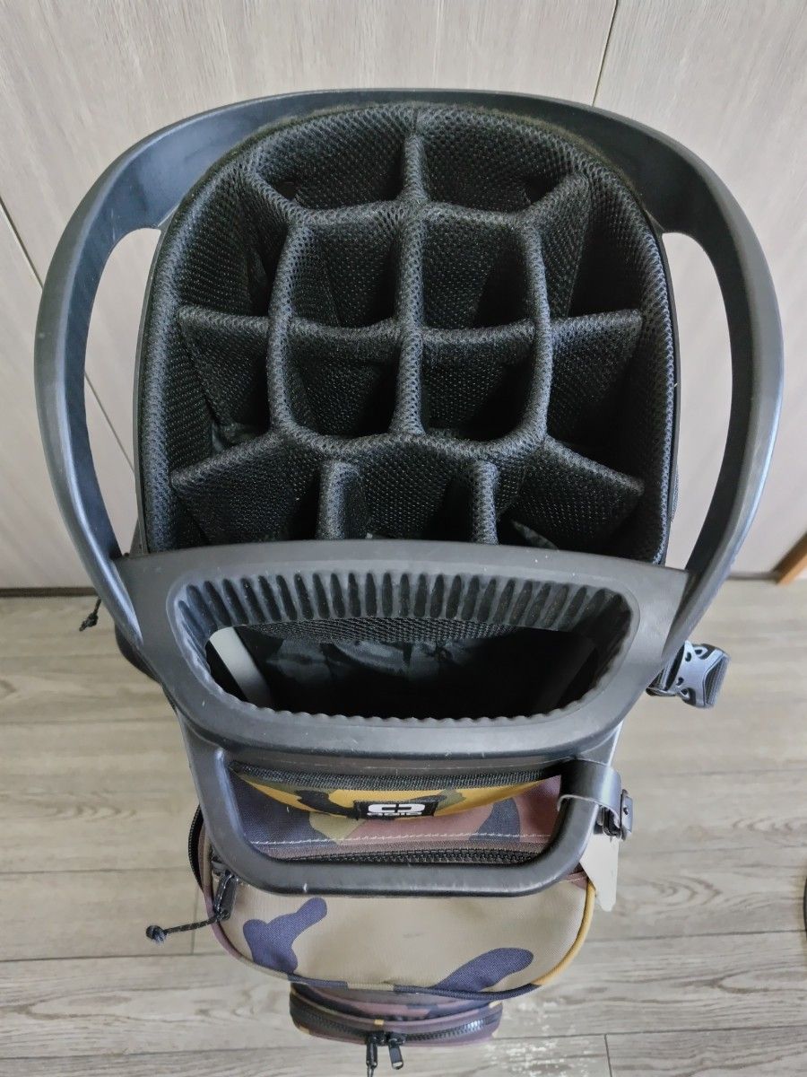 本日限定値下げ 美品人気NO1のOGIO ウッドランドカモ14分割の 本日限定値下げ 美品人気NO1のOGIO ウッドランドカモ14分割の