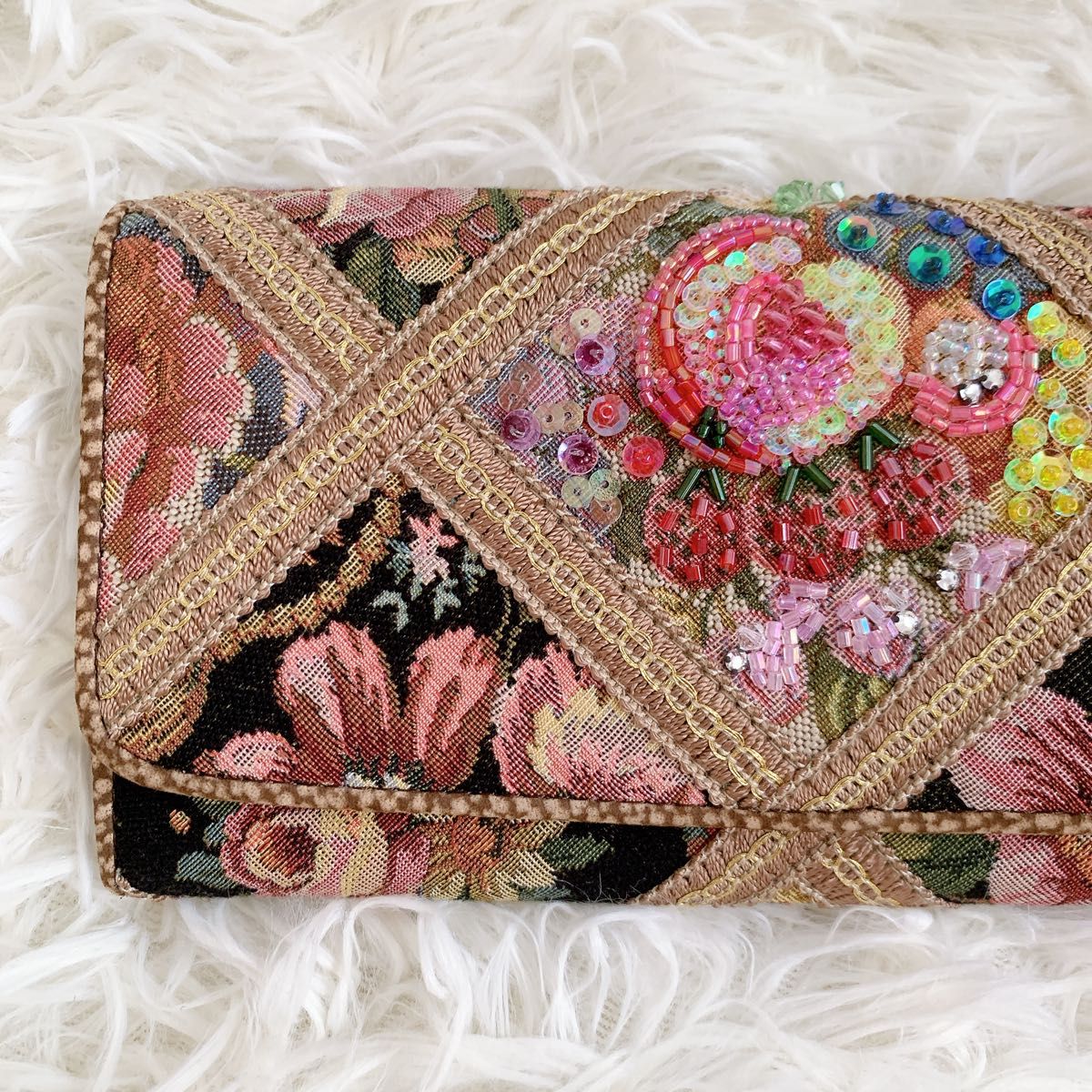 極美品 Think Bee オペラハウス 長財布 コブラン 花柄 ビジュー 極美品 Think Bee オペラハウス 長財布 コブラン 花柄 ビジュー
