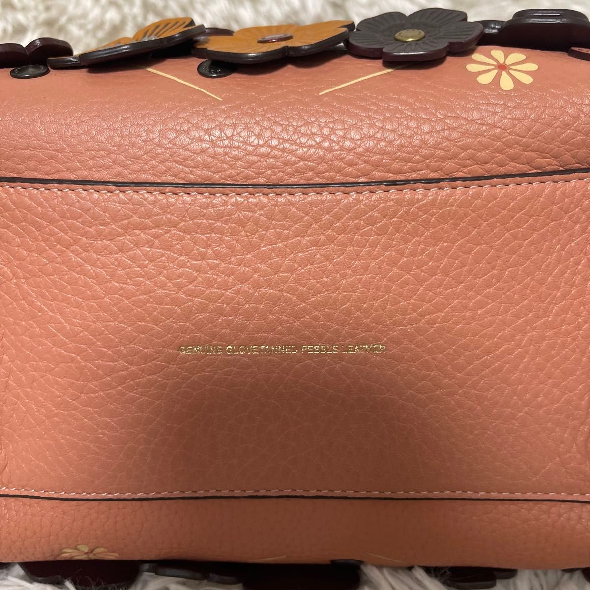 極美品)大人気 コーチ ハンドバッグ ティーローズ 有名人着用 極美品)大人気 コーチ ハンドバッグ ティーローズ 有名人着用