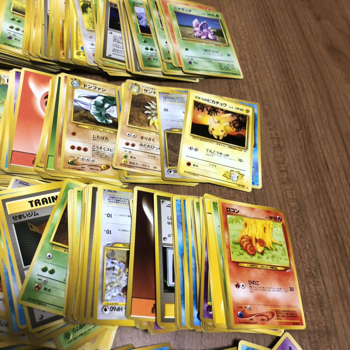 ポケモンカード 旧裏 旧裏面 大量まとめ売り ノーマルのみ 1600 ポケモンカード 旧裏 旧裏面 大量まとめ売り ノーマルのみ 1600