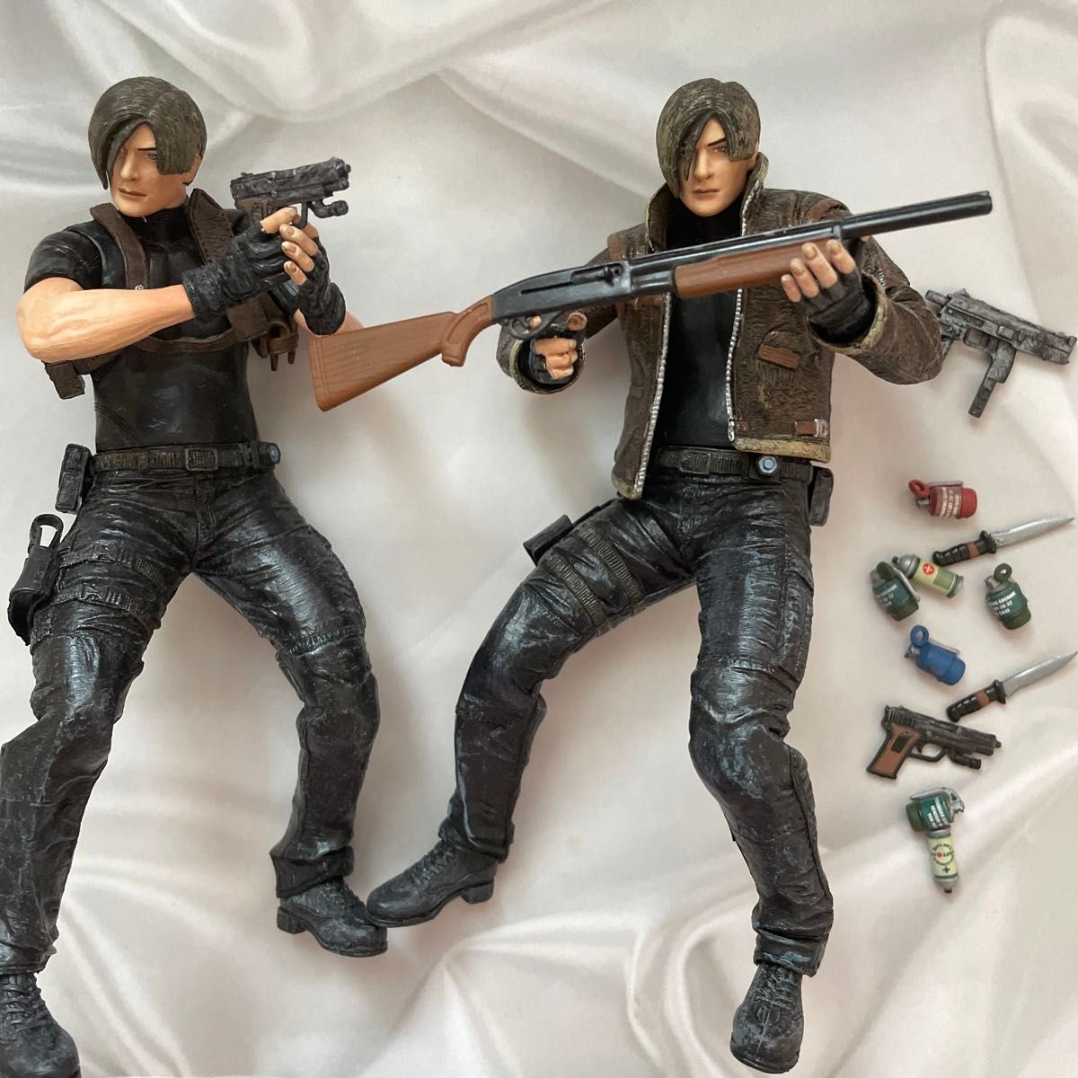 バイオハザード4 レオン NECA フィギュア 2点セット|Yahoo バイオハザード4 レオン NECA フィギュア 2点セット|Yahoo