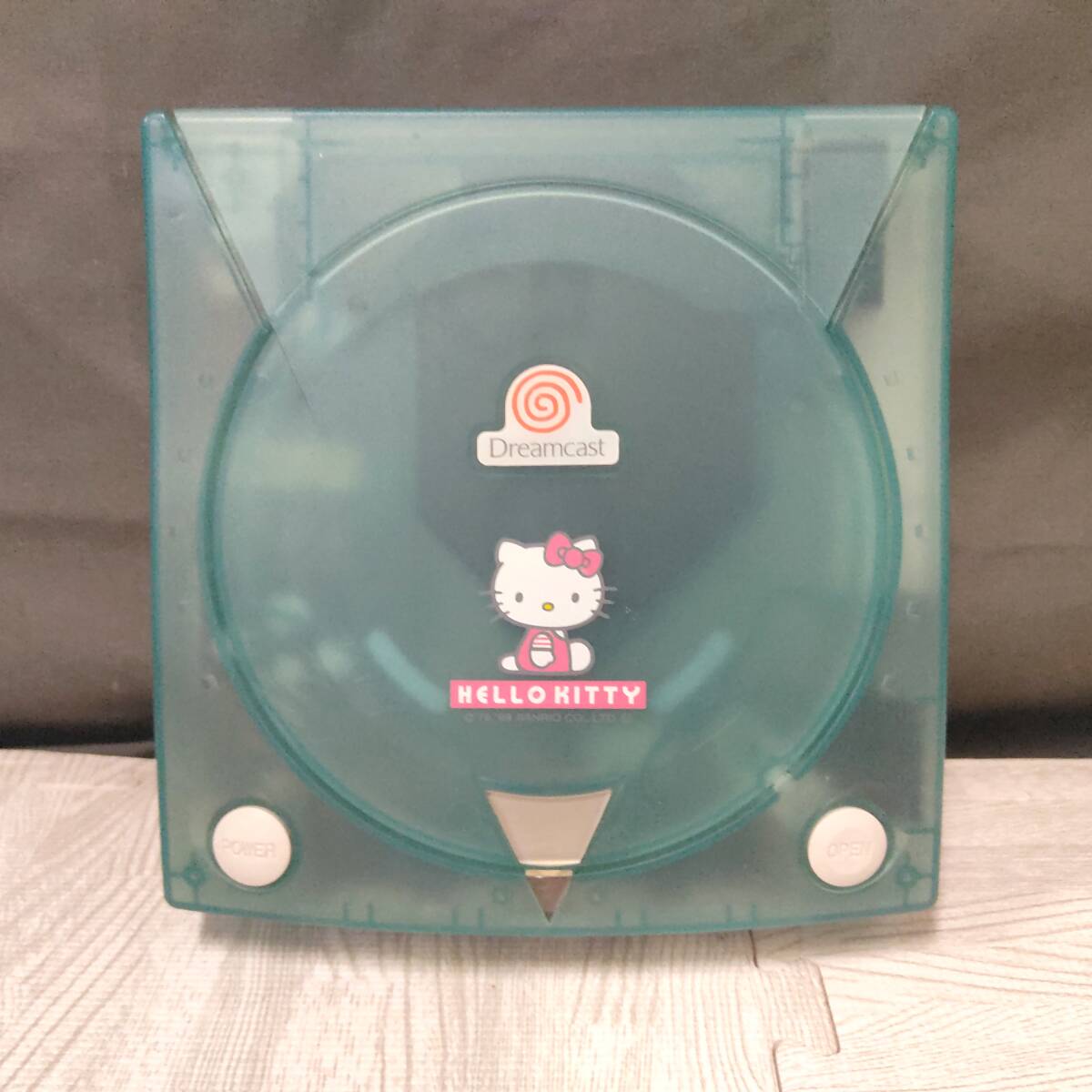 美品 キティ ドリームキャスト スケルトンブルー セガ HKT-3000 美品 キティ ドリームキャスト スケルトンブルー セガ HKT-3000