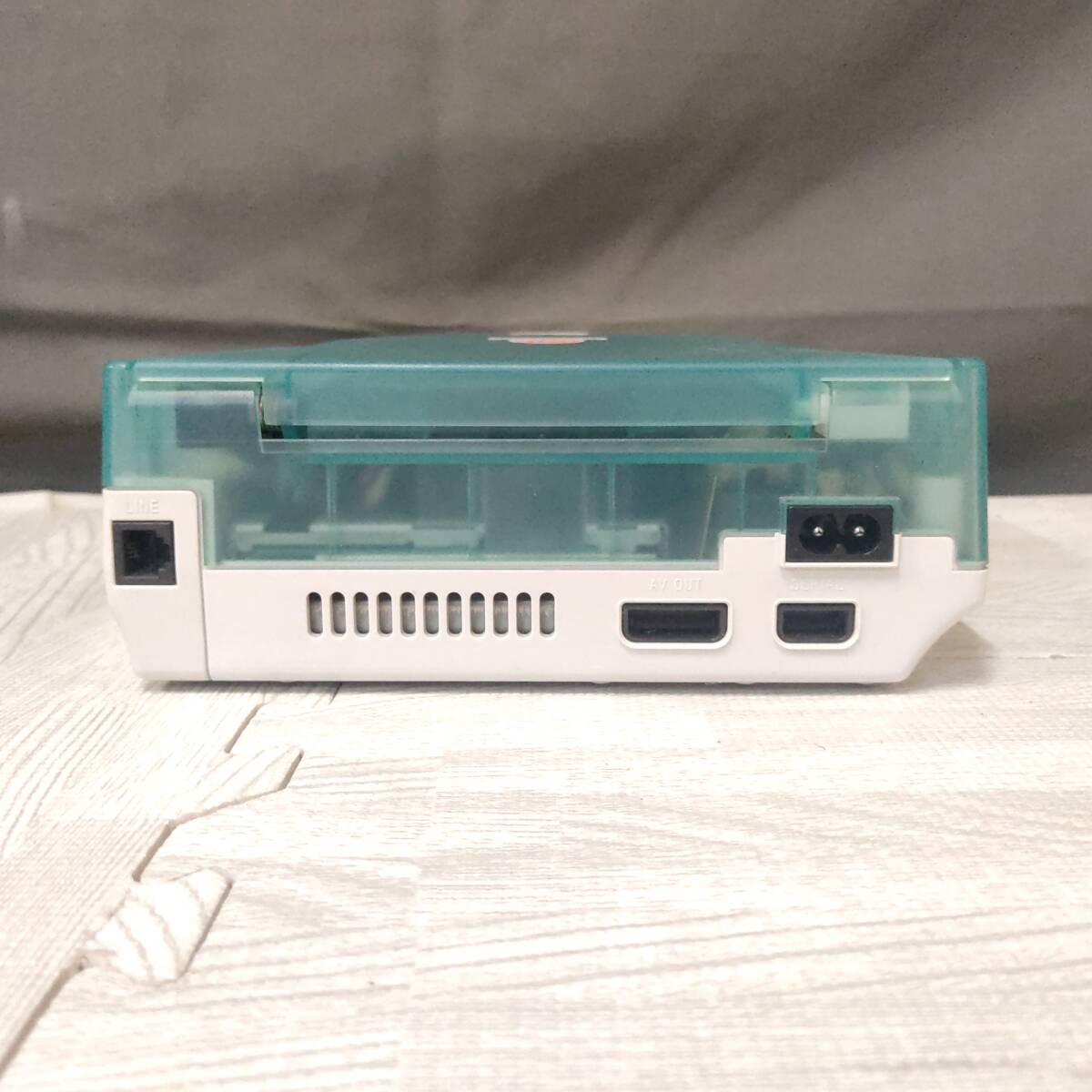 美品 キティ ドリームキャスト スケルトンブルー セガ HKT-3000 美品 キティ ドリームキャスト スケルトンブルー セガ HKT-3000
