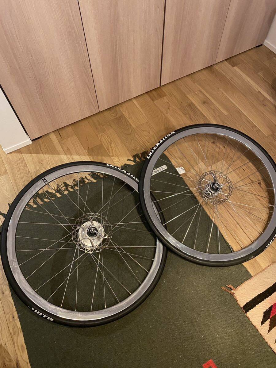 H Plus ホイールセット700c SHIMANO 内装 Sonダイナモ