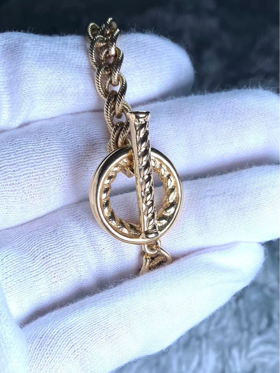 GIVENCHY ジバンシー ヴィンテージ サン ロング ネックレス 太陽 GIVENCHY ジバンシー ヴィンテージ サン ロング ネックレス 太陽