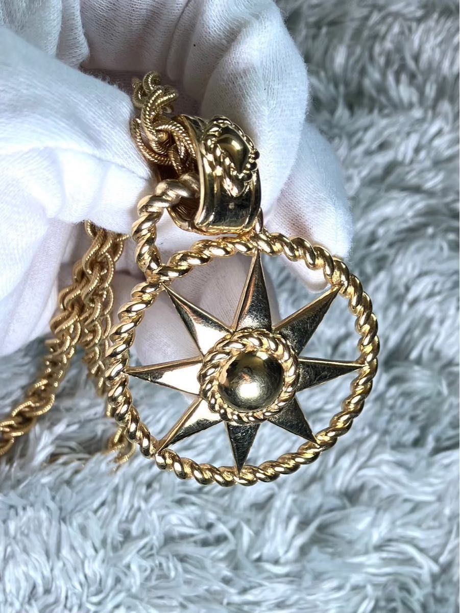GIVENCHY ジバンシー ヴィンテージ サン ロング ネックレス 太陽 GIVENCHY ジバンシー ヴィンテージ サン ロング ネックレス 太陽