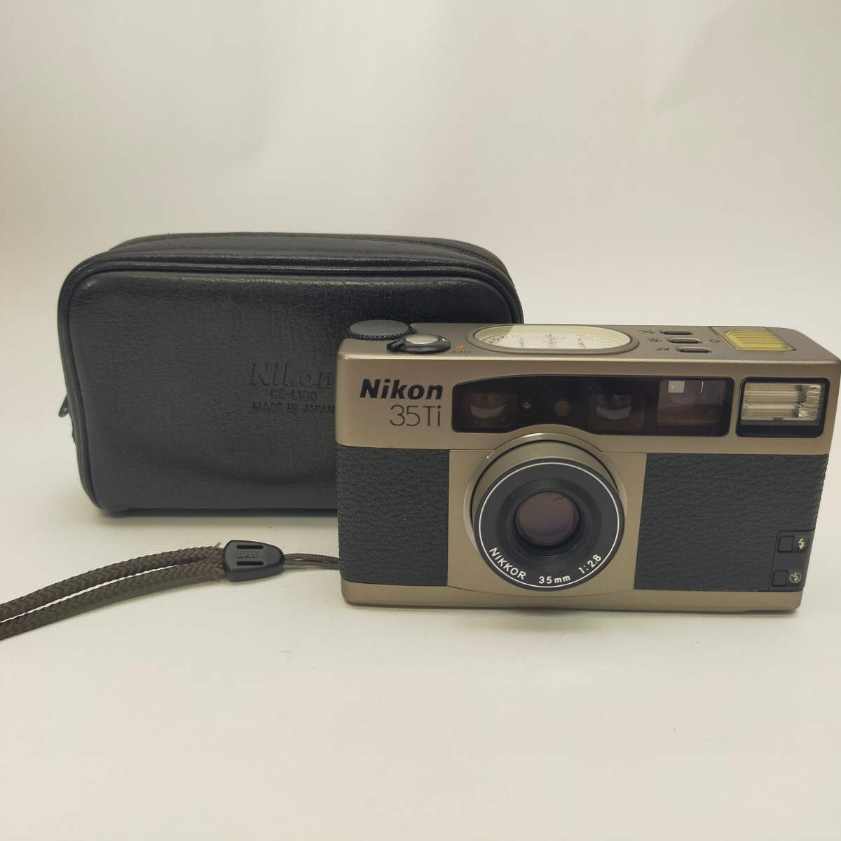 Yahoo!オークション - 美品 ニコン NIKON 35Ti シャッター Yahoo!オークション - 美品 ニコン NIKON 35Ti シャッター