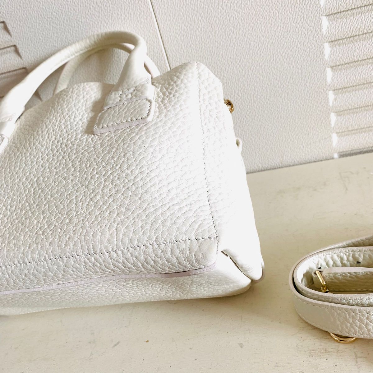 美品 FURLA カプリッチョS サッチェル ハンドバッグ ショルダー 美品 FURLA カプリッチョS サッチェル ハンドバッグ ショルダー